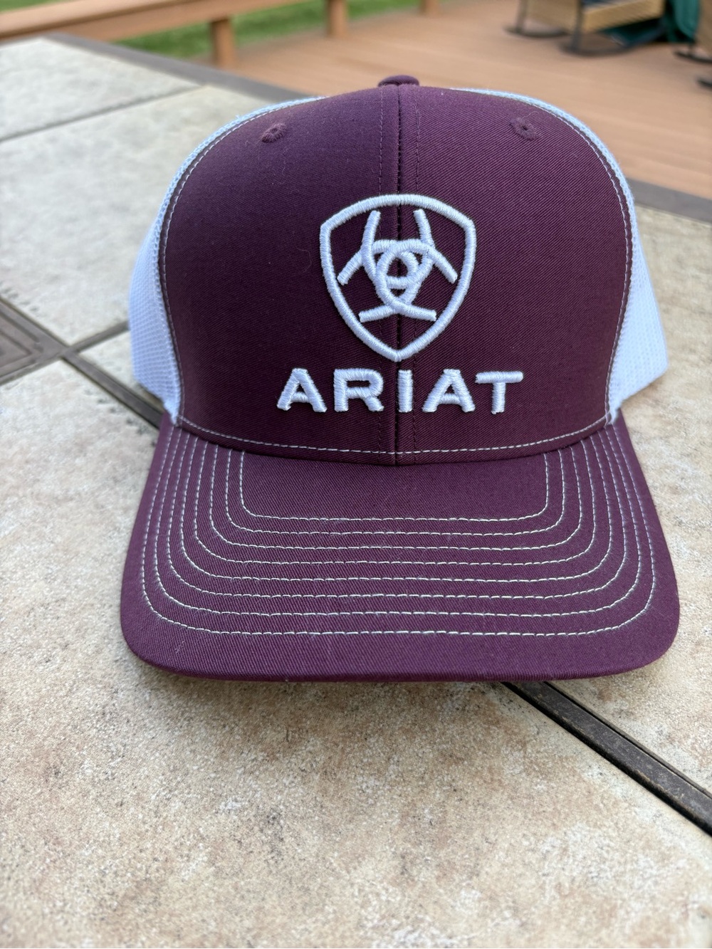 Ariat trucker mesh hat, snapback